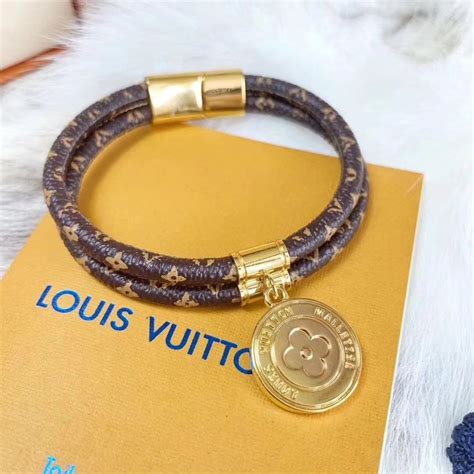 louis vuitton bracelet replicas|louis vuitton bracelet dupe.